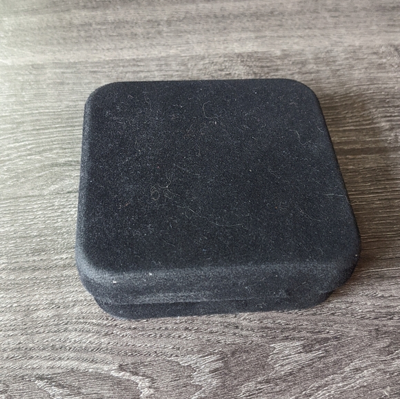 Pandora Moments Heart Clasp Snake Chain Bracelet with Three Charms - Picture 7 of 10